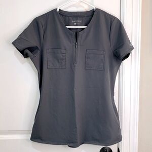 Med Couture Peaches Pewter Scrub Top Size Small